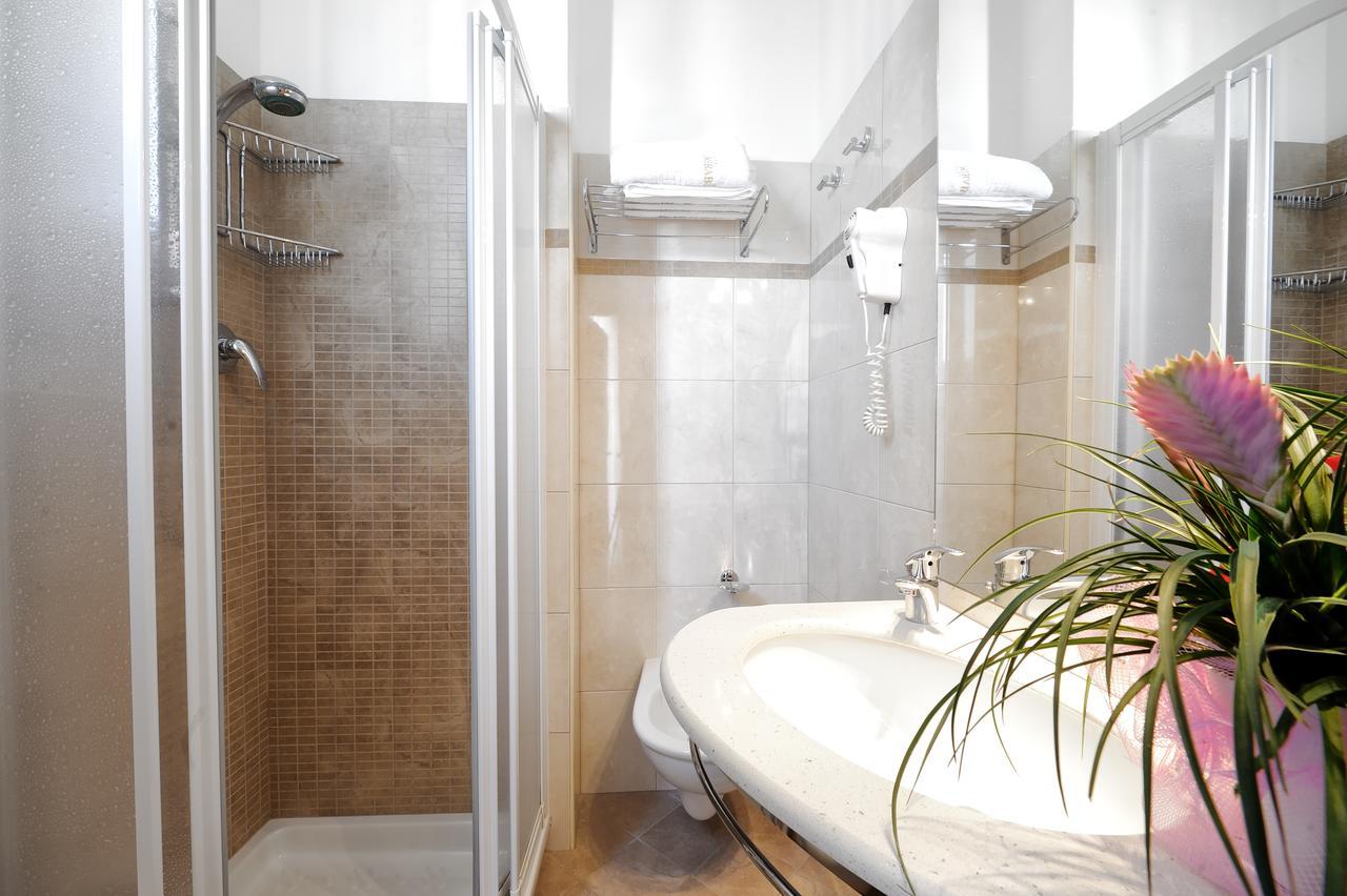 Hotel Mirabel Rimini Eksteriør billede
