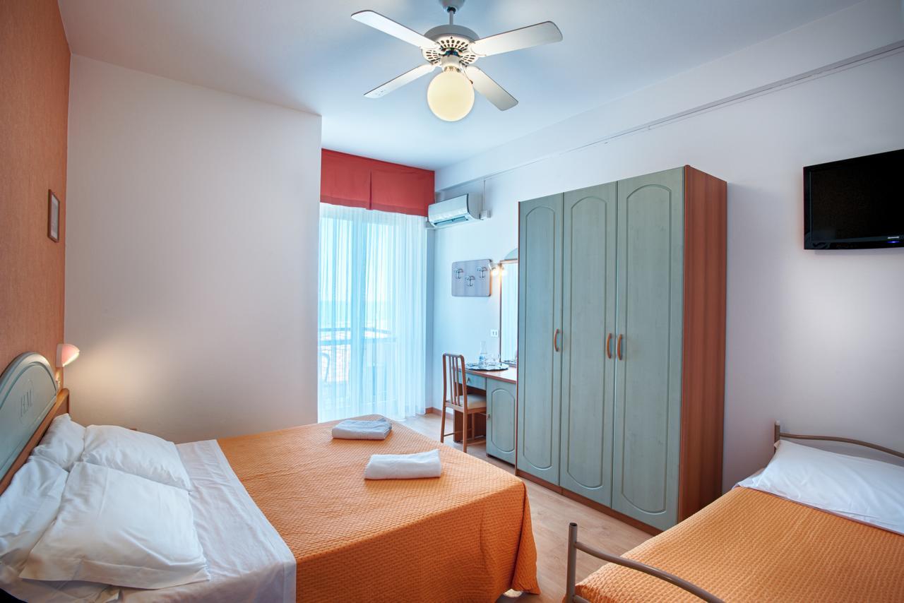 Hotel Mirabel Rimini Eksteriør billede