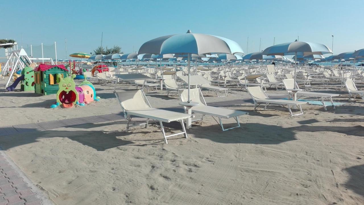 Hotel Mirabel Rimini Eksteriør billede
